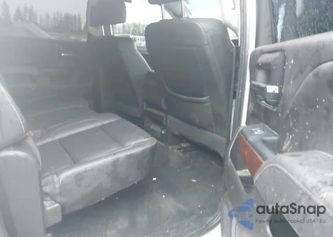 2018 GMC Sierra 2500Hd Slt z USA, uszkodzony, nr VIN 1GT12TEY6JF204119